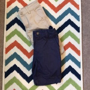 Two pair of size 6 shorts. Trendy. ❤️